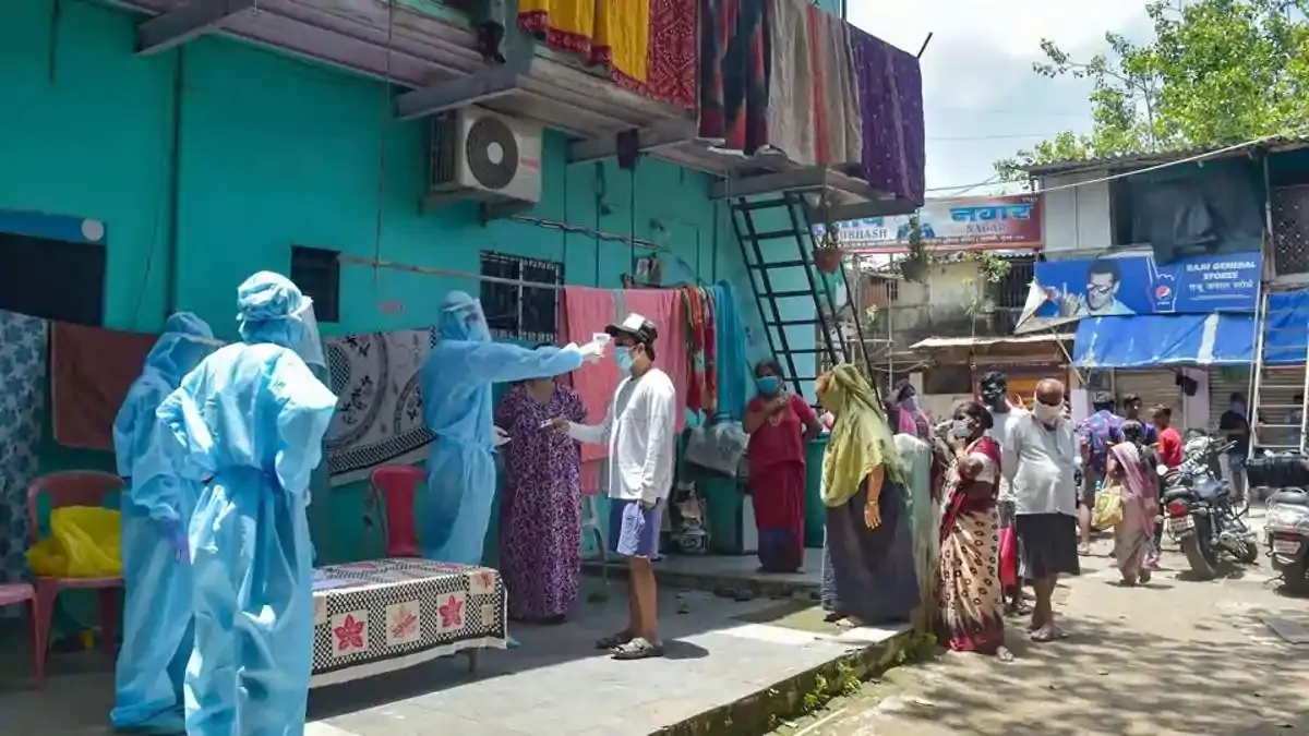 मुम्बई में कोरोना वायरस के 1554 नए केस सामने आए, अबतक कुल 4686 लोगों की मौत Mumbai Dharavi coronavirus cases till 2 July- India TV Hindi