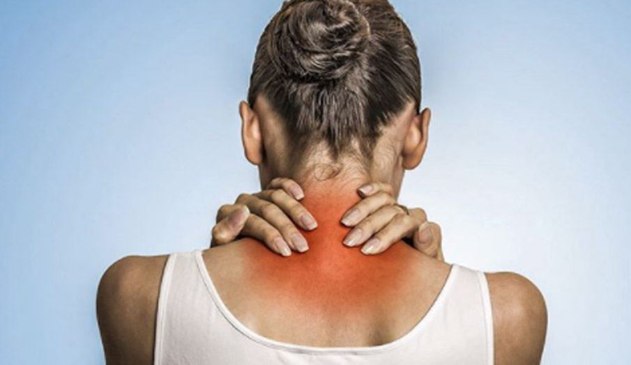 Home Remedies for cervical pain neck and shoulder pain Treatment at home in  hindi: सर्वाइकल के दर्द से परेशान हैं तो अपनाएं ये घरेलू उपाय, साथ ही ध्यान  रखें ये बातें -
