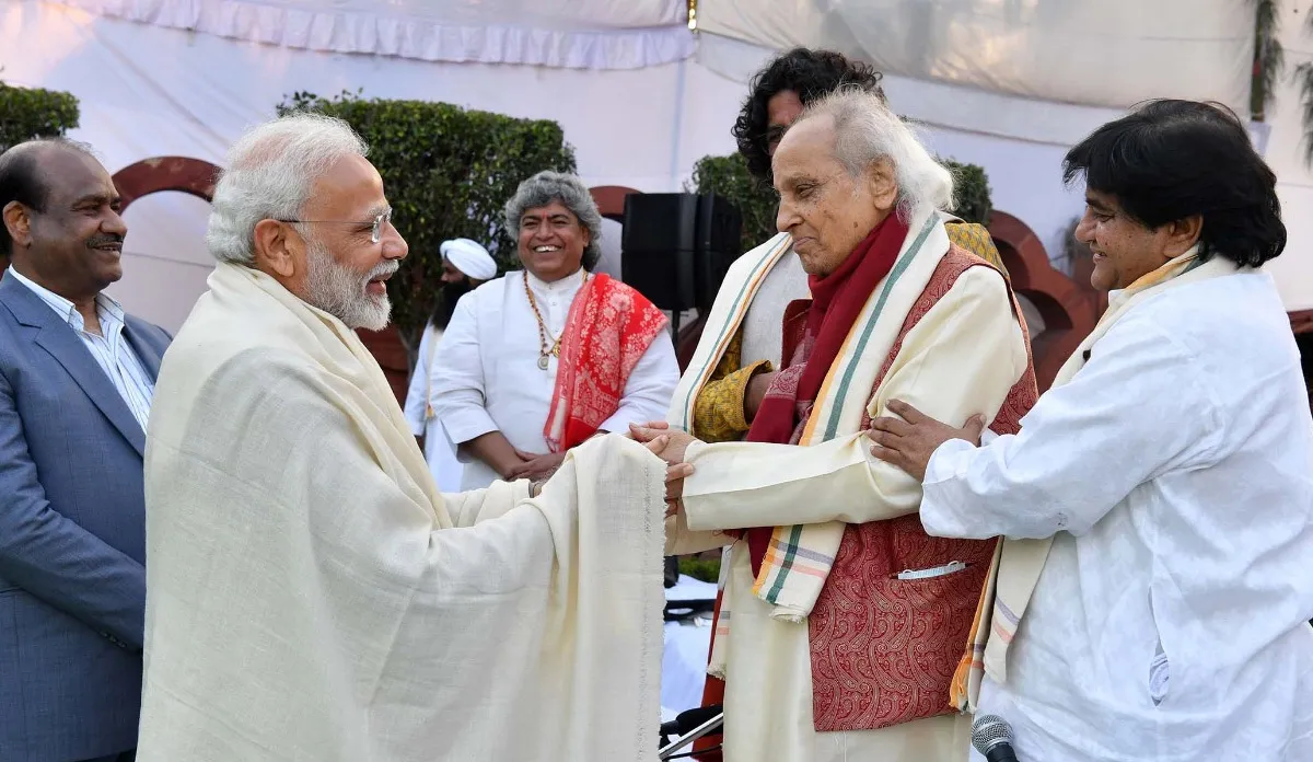 पीएम मोदी ने शास्त्रीय गायक पंडित जसराज के निधन पर किया ट्वीट, ऐसे किया याद पीएम मोदी ने शास्त्रीय गायक पंजित जसराज के निधन पर किया ट्वीट, ऐसे किया याद- India TV Hindi