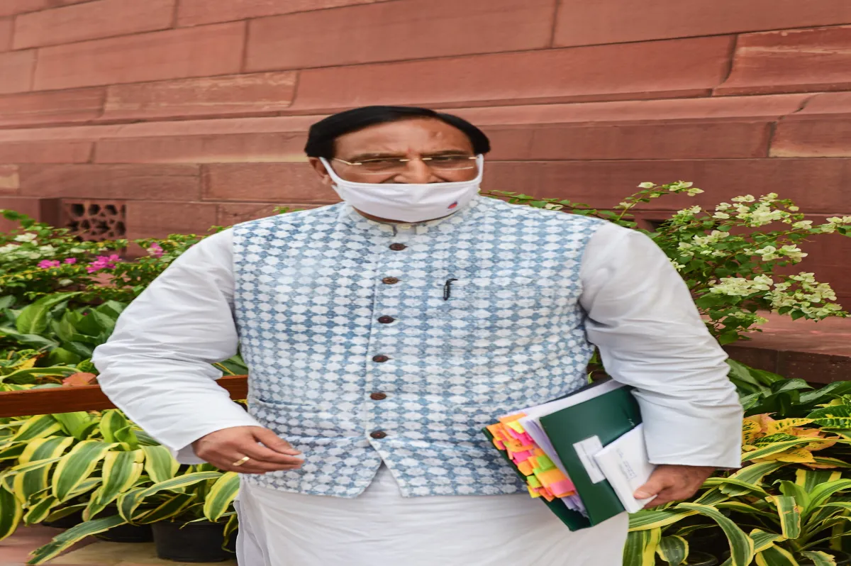 <p>Education Minister released eight week optional academic...- India TV Hindi