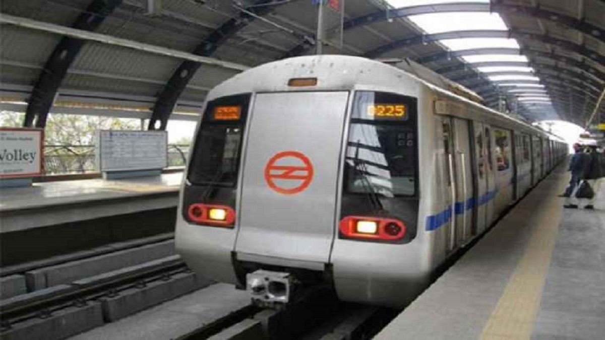 Delhi Metro Resume Services On Blue Line And Pink Line| दिल्ली: 171 ...