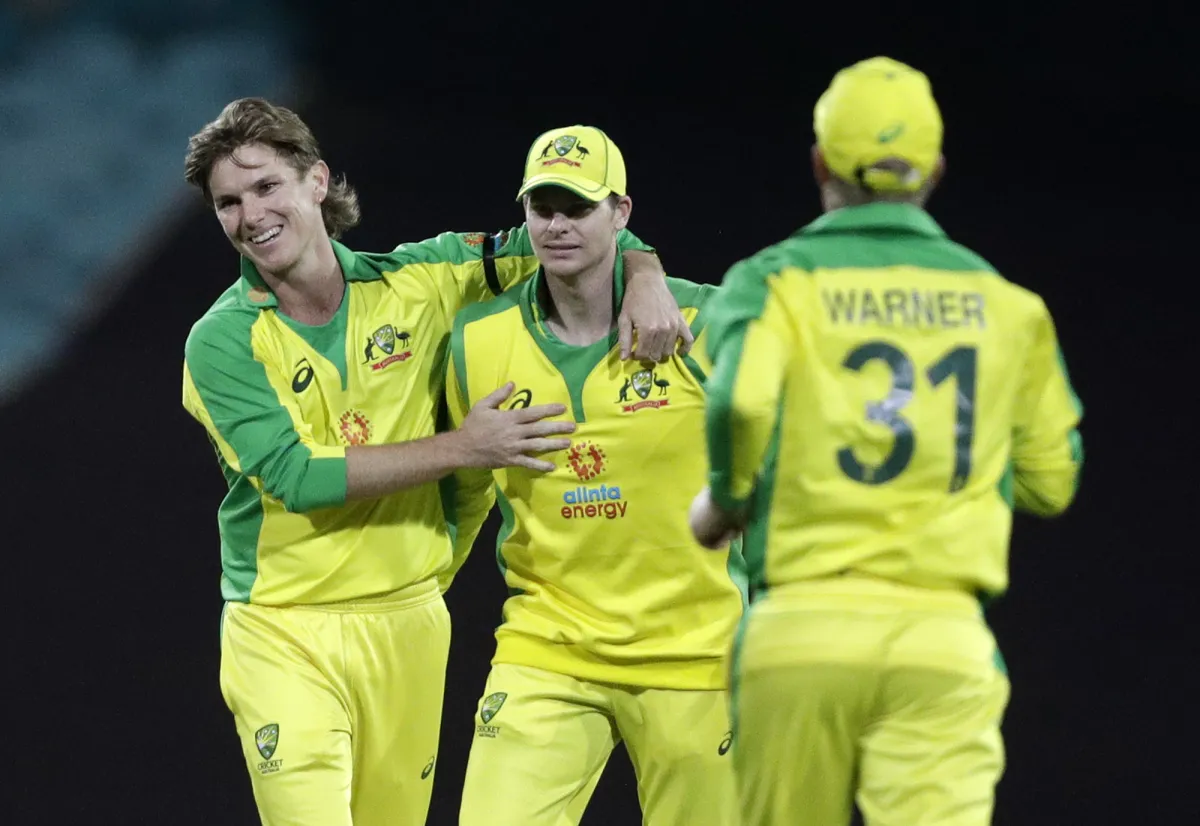 AUS v IND : मेजबान ऑस्ट्रेलिया ने पहले वनडे में भारत को 66 रनों से दी मात <p>AUS v IND : मेजबान...- India TV Hindi