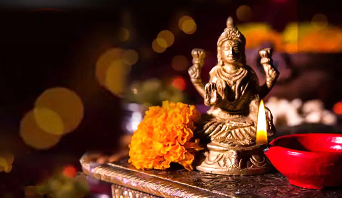 Dhanteras 2020: धनतेरस पर सोना और चांदी खरीदना क्यों होता है शुभ? जानिए ये रोचक कहानी dhanteras 2020- India TV Hindi