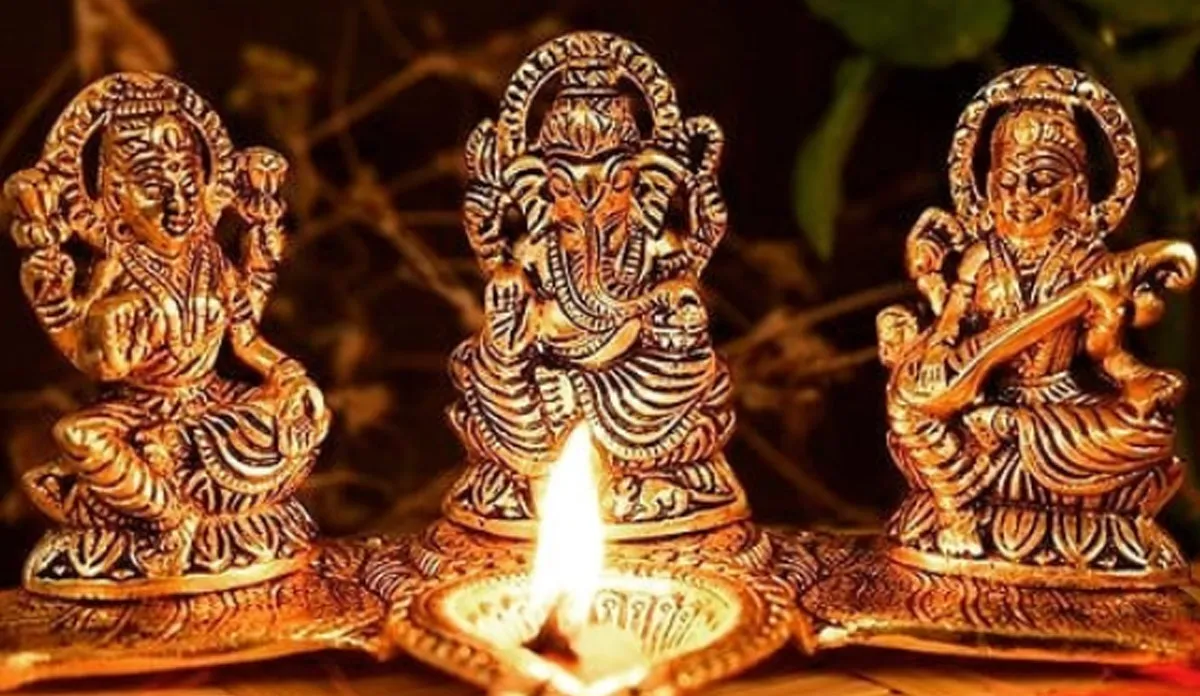 नवंबर व्रत-त्योहार कैलेंडर: इस माह पड़ रहे हैं धनतेरस, दिवाली, देवउठनी एकादशी समेत ये पर्व हिंदू कैलेंडर के अनुसार नंवबर माह में करवा चौथ, धनतेरस, दिवाली समेत पड़ रहे हैं ये व्रत त्योहार - India TV Hindi