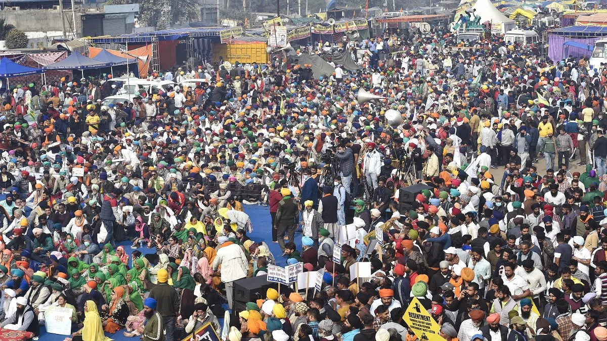 केंद्र के प्रस्ताव से किसान सहमत नहीं, गतिरोध जारी, चक्का जाम और धरना-प्रदर्शन करेंगे केंद्र के प्रस्ताव से किसान सहमत नहीं, गतिरोध जारी, चक्का जाम और धरना-प्रदर्शन करेंगे- India TV Hindi