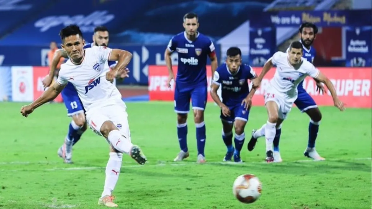 ISL 7 : सुनील छेत्री ने बेंगलुरु को दिलाई सीजन की पहली जीत Sunil Chhetri- India TV Hindi