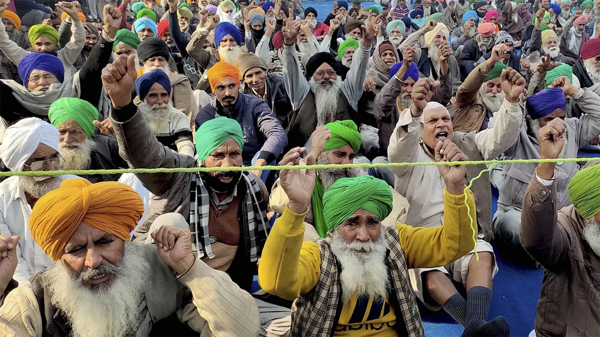 BLOG: क्या 'लेफ़्ट' के चक्रव्यूह में फंस गया है किसानों का हठ? Ashish Shukla blog, Ashish Shukla blog farmers agitation, farmers agitation blog- India TV Hindi