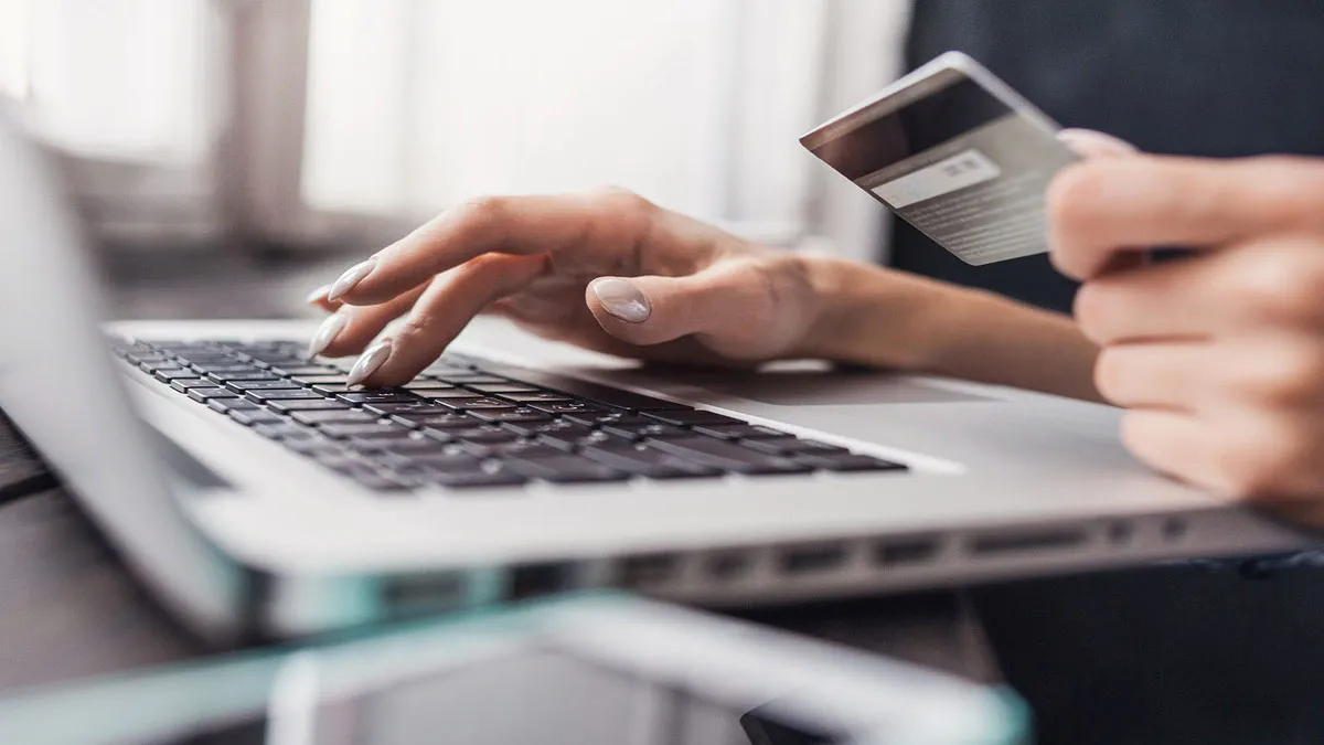 खाताधारकों के साथ Online Fraud के लिए बैंक जिम्मेदारी, राष्ट्रीय उपभोक्ता आयोग ने दिया भरपाई का आदेश bank will be responsible for online fraud- India TV Paisa