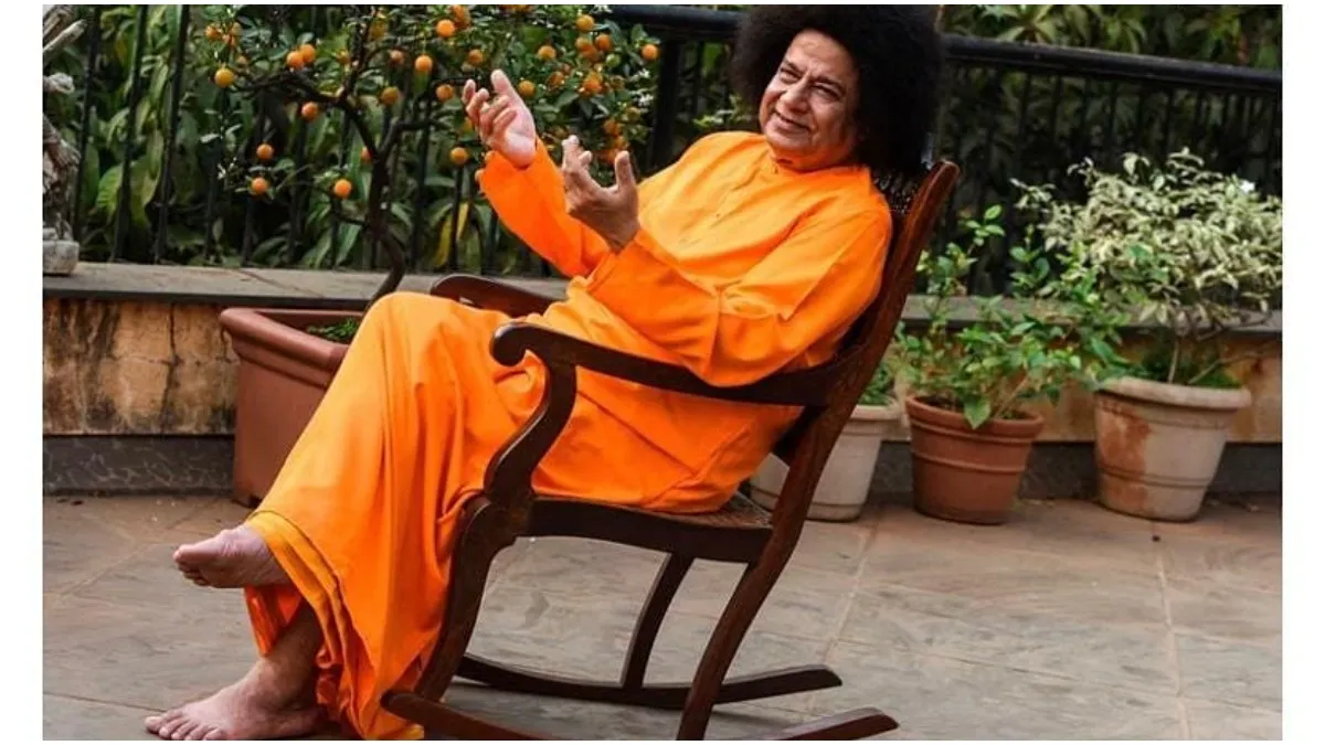 सत्य साईं बाबा की बायोपिक 29 जनवरी को सिनेमाघरों में होगी रिलीज सत्य साईं बाबा, satya sai baba- India TV Hindi