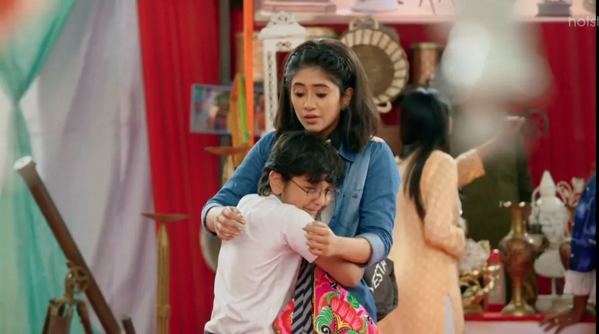 Yeh Rishta Kya Kehlata Hai: सीरत से हुआ कायरव का सामना, नायरा समझकर फूट-फूटकर लगा रोने Yeh Rishta Kya Kehlata Hai Naira aka shivangi josh- India TV Hindi