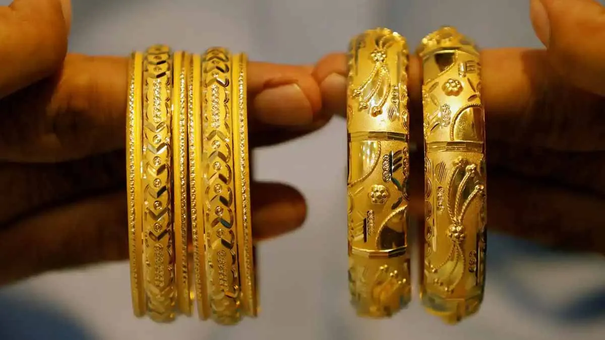 Gold Rate Today 25 Feb 2021: सोने में आई बड़ी गिरावट, 10 ग्राम खरीदने के लिए खर्च करने होंगे अब इतने रुपये Gold prices dropped today check new major cities rate list - India TV Hindi
