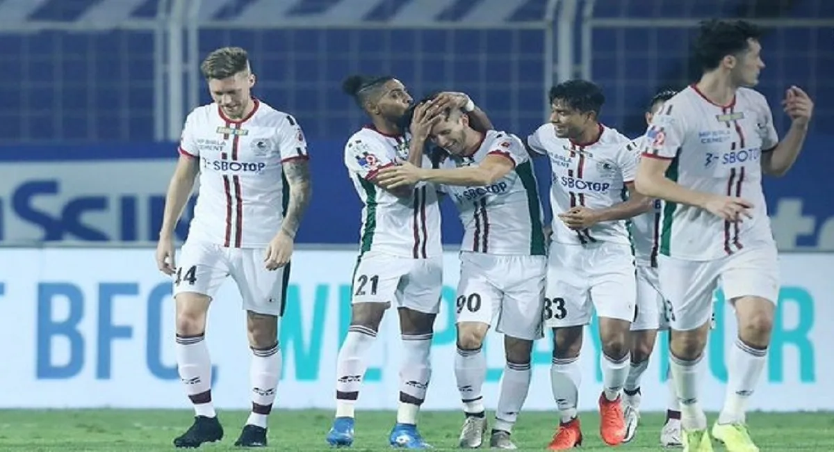 ISL- 7 : एटीके मोहन बागान ने बेंगलुरू को 2-0 से हराया, प्लेऑफ में पहुंचना लगभग तय ISL-7, ATK Mohun Bagan, Bengaluru, sports, football- India TV Hindi