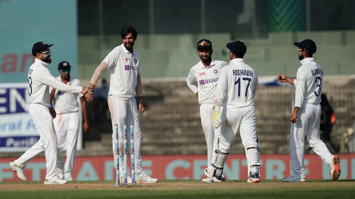 IND vs ENG : भारत की ये गलतियां बनी इंग्लैंड के 555 रन के विशाल स्कोर का कारण IND vs ENG: These mistakes of India became the reason for England's huge score of 555 runs- India TV Hindi