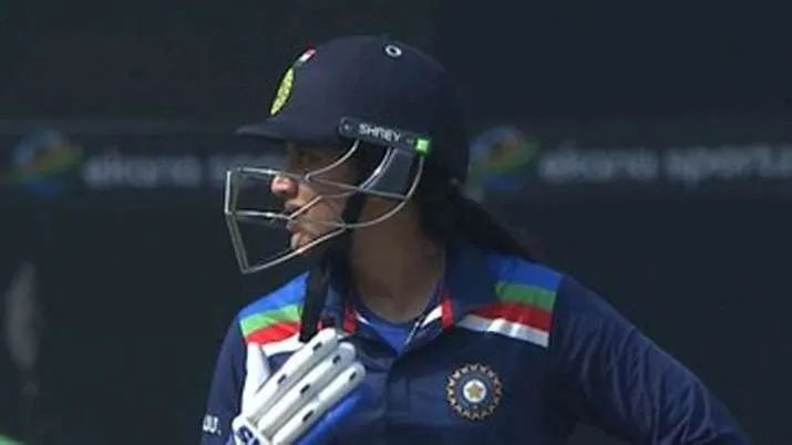 IND vs SA 2nd ODI : झूलन गोस्वामी और स्मृति मंधाना ने दिलायी भारत को बड़ी जीत IND vs SA 2nd ODI: Jhulan Goswami and Smriti Mandhana lead India to a big win- India TV Hindi