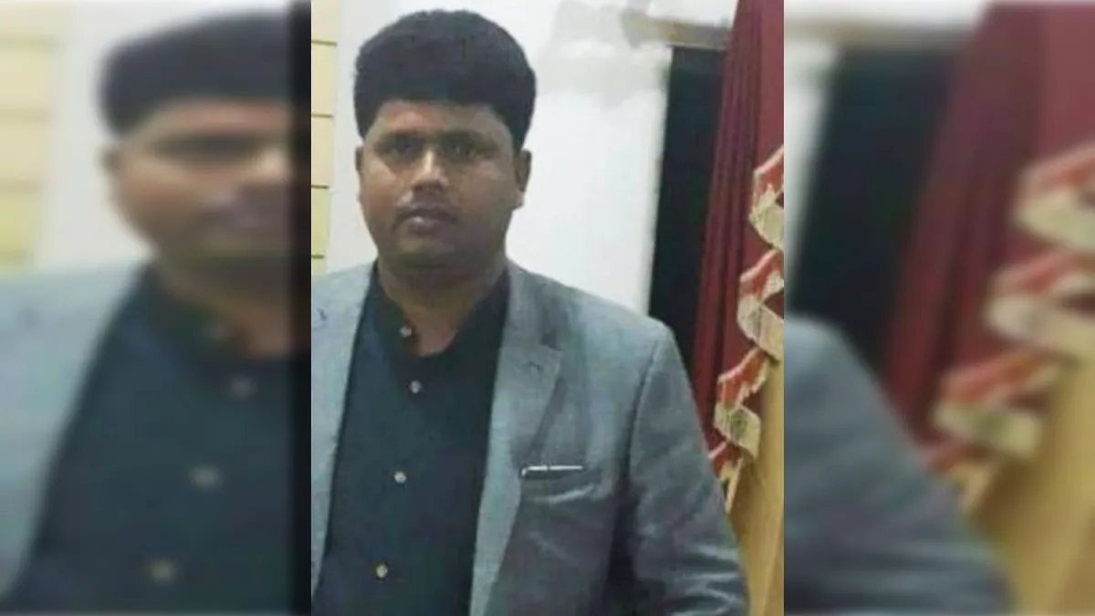 15 साल पहले साइकिल से मछली बेचने वाला आज है 20 हजार करोड़ का मालिक, CBI ने की पूछताछ 15 साल पहले साइकिल से मछली बेचने वाला आज है 20 हजार करोड़ का मालिक, CBI ने की पूछताछ- India TV Hindi