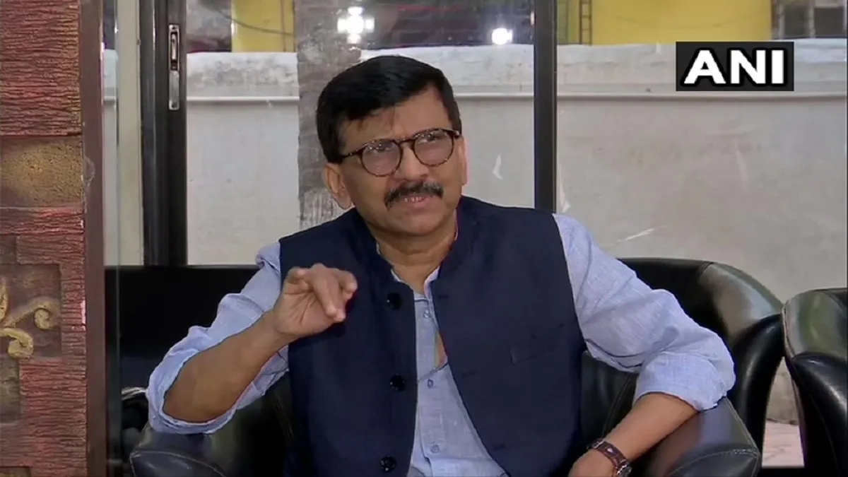 सचिन वाजे की गिरफ्तारी के बाद महाराष्ट्र में सियासत तेज, राउत ने बताया ईमानदार और सक्षम अधिकारी Ambani Antilia case Sanjay Raut says Sachin Waze is a very honest & capable officer सचिन वाजे की गिर- India TV Hindi