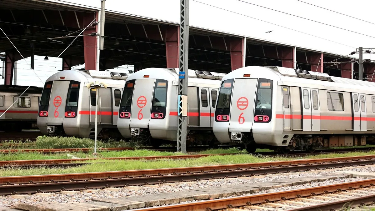 कोविड संबंधी बाधाओं के बावजूद DMRC के फेज-4 का कार्य जारी कोविड संबंधी बाधाओं के बावजूद DMRC के फेज-4 का कार्य जारी- India TV Hindi