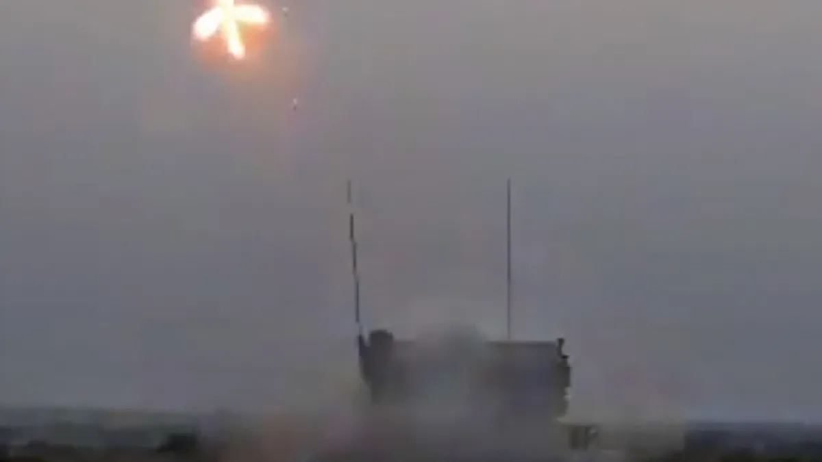 चीन ने पड़ोसी देशों में मिसाइल तैनात करने की अमेरिकी योजना का किया विरोध चीन ने पड़ोसी देशों में मिसाइल तैनात करने की अमेरिकी योजना का किया विरोध- India TV Hindi