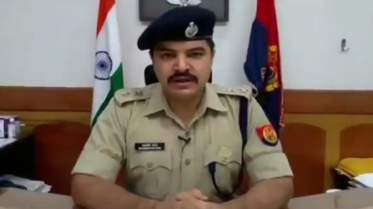 ऑपरेशन खुशी: अलीगढ़ SSP नैथानी के नेतृत्व में अंतरजनपदीय बच्चा चोर गैंग का भंडाफोड़, 16 गिरफ्तार, 5 बच्चे सकुशल बरामद Kalanidhi Naithani, Aligarh SSP- India TV Hindi