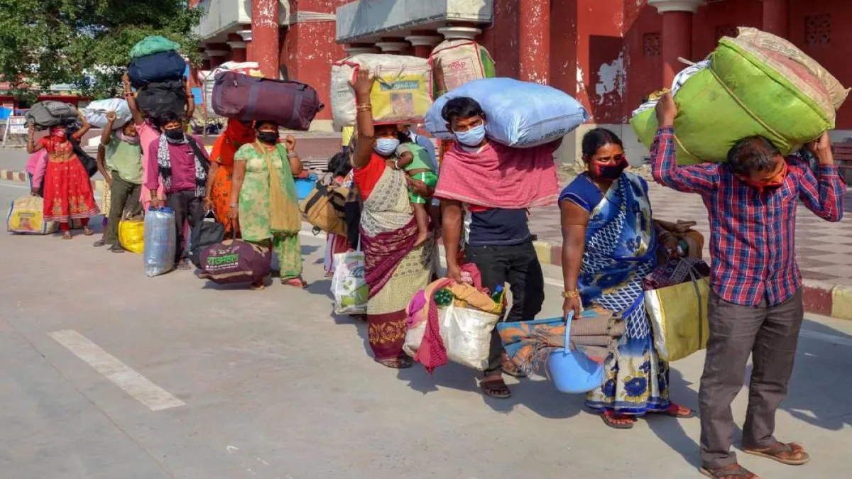 उत्तर प्रदेश के ग्रामीण क्षेत्र में गरीब परिवारों की मदद करेगा आशा किरण, द/नज फाउंडेशन करेगा 200 करोड़ का निवेश The/Nudge Centre for Rural Development set to invest Rs 200 crore As part of Asha Kiran to support - India TV Hindi