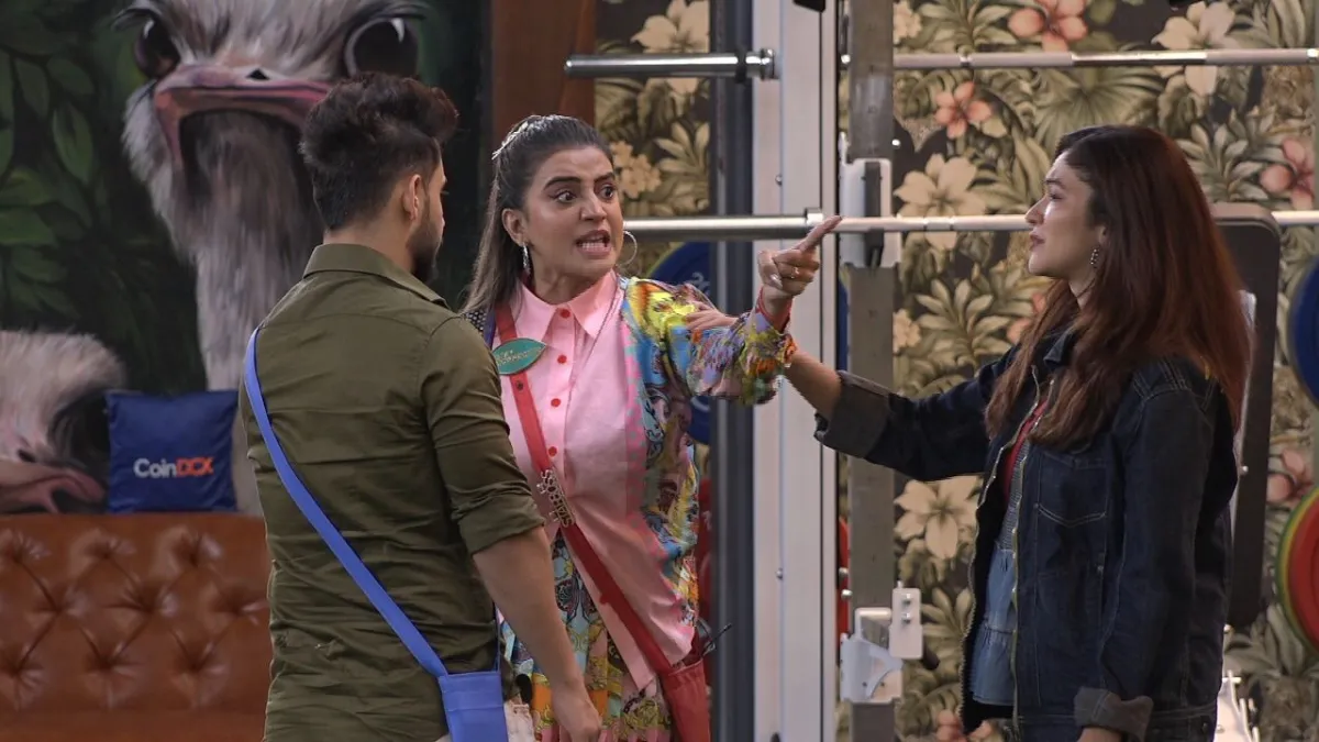 BIGG BOSS OTT Aug 20 Highlights: ज़ीशान और दिव्या बने नए बॉस मैन और बॉस लेडी, कल फिर सिर्फ 4 घंटे होगी गैस सप्लाई BIGG BOSS OTT Aug 20 LIVE- India TV Hindi