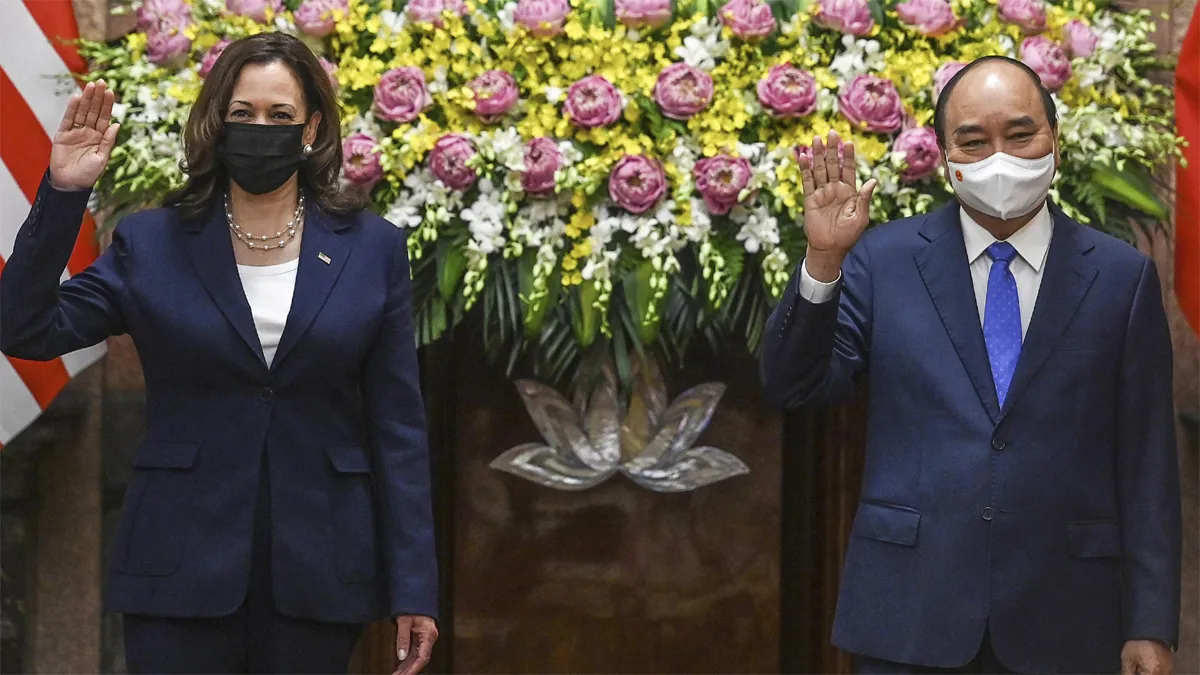 कमला हैरिस ने कहा, चीन की ‘दादागिरी’ से निपटने के लिए अमेरिका का साथ दे वियतनाम Kamala Harris, Kamala Harris Vietnam, Kamala Harris China bullying, China Vietnam- India TV Hindi