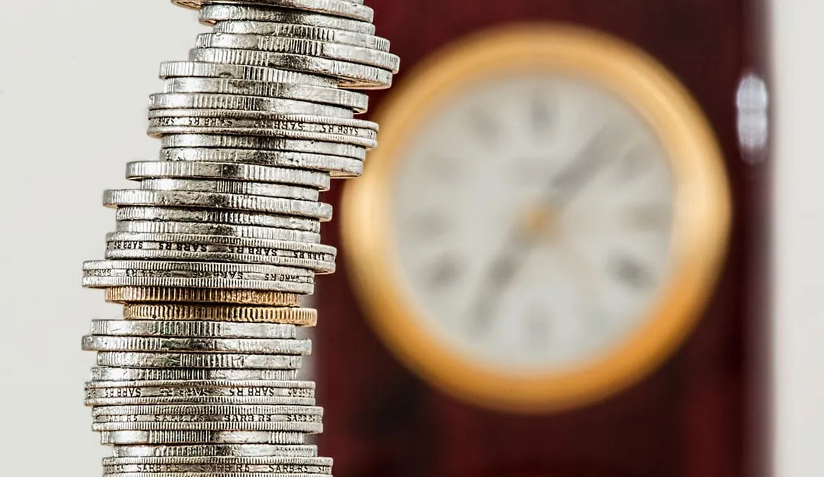 Vastu Tips: घर पर नहीं है तिजोरी या अलमारी तो इस दिशा में रखें पैसे, आर्थिक स्थिति रहेगी सही Vastu Tips: घर पर नहीं है तिजोरी या अलमारी तो इस दिशा में रखें पैसे, आर्थिक स्थिति रहेगी सही- India TV Hindi
