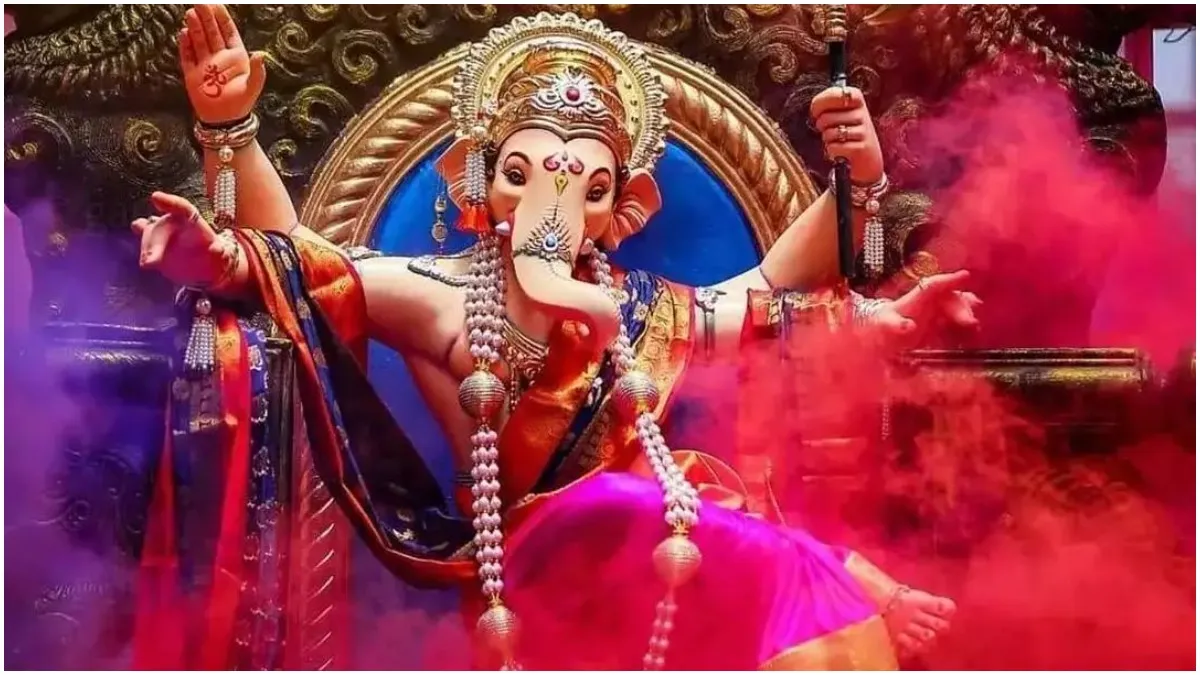 गणेश चतुर्थी 2021: लालबाग के राजा से खेतवाड़ी के राजा तक, यूं करें बप्पा के ऑनलाइन दर्शन ganesh chaturthi 2021 - India TV Hindi