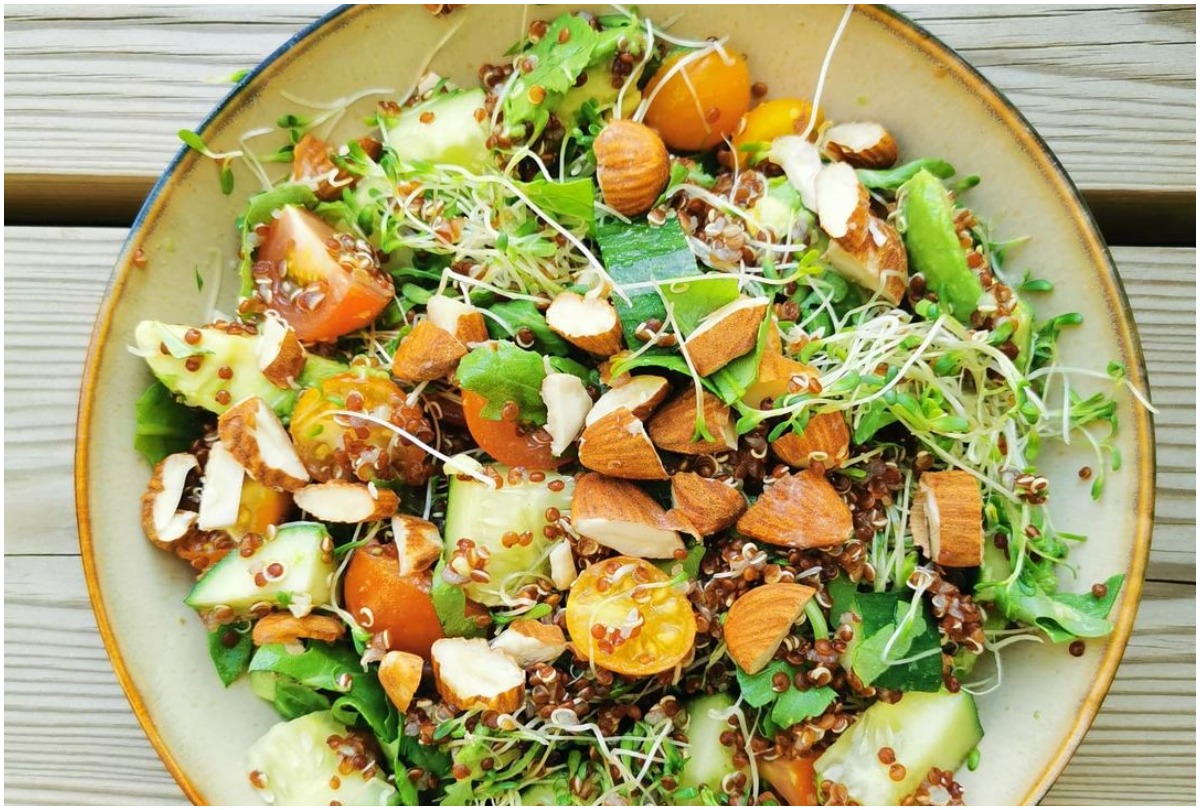 Sprouts health benefits in hindi Sprouts khane ke fayade Sprouts