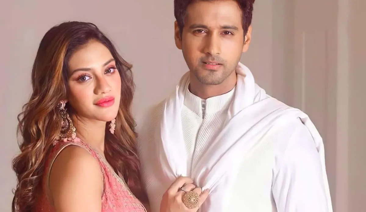 यश दासगुप्ता संग दुर्गा पूजा करती नजर आईं नुसरत जहां, देखें तस्वीरें Nusrat jahan celebrated durga puja with yash dasgupta see photos- India TV Hindi