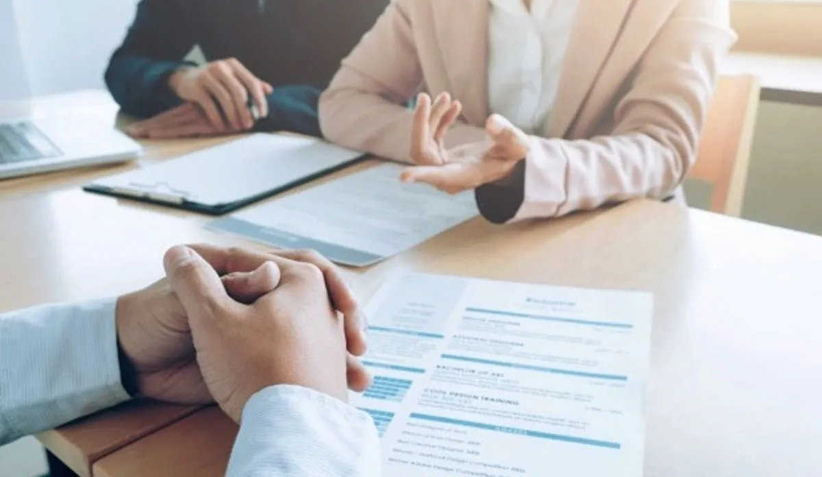 Vastu Tips: इंटरव्यू में जाते समय साथ में रखें ये चीजें, मिलेगी सफलता Keep these thing in mind while going to interview according to vastu shastra- India TV Hindi