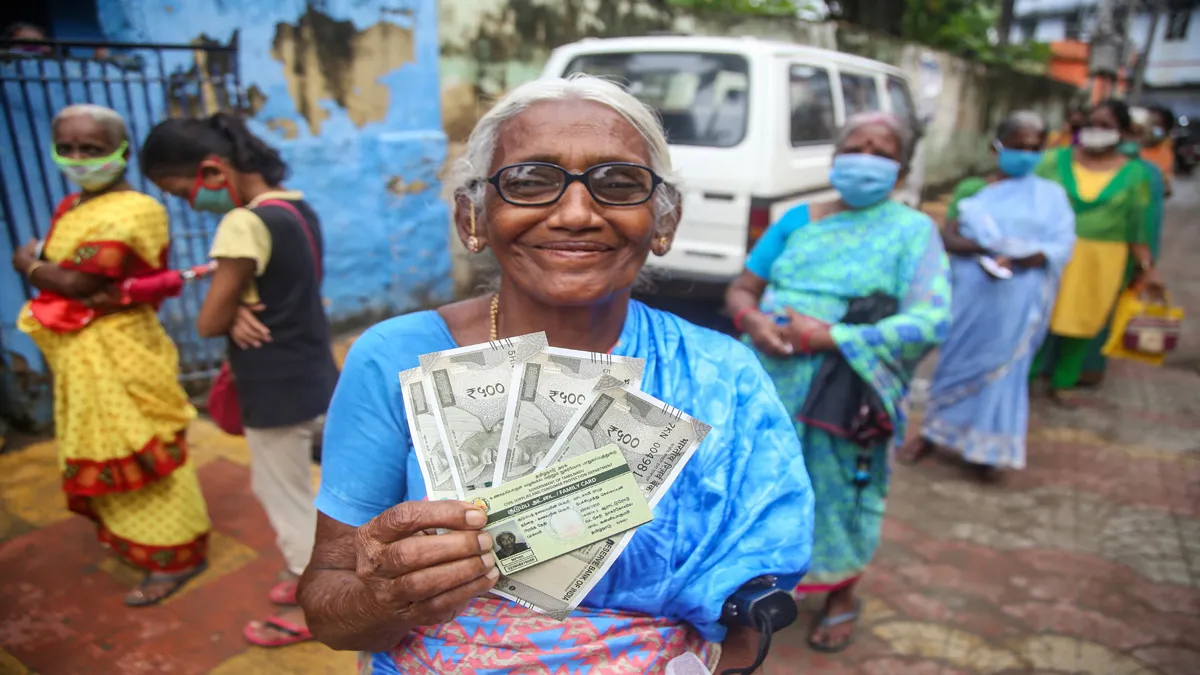 <p>Bank Strike: बैंकों में 2 दिन...- India TV Paisa