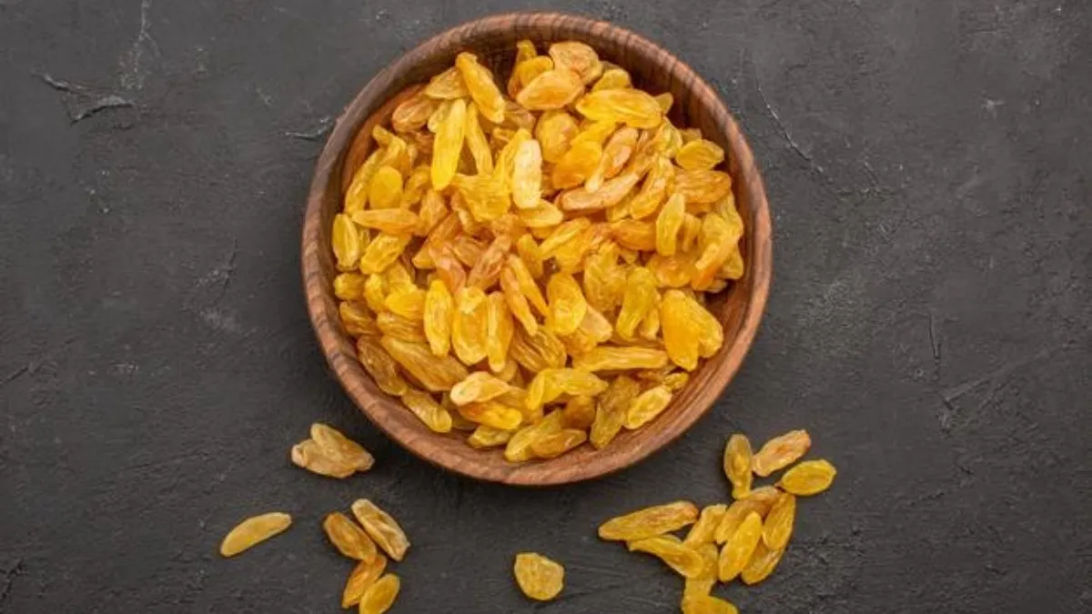अधिक मात्रा में न खाएं किशमिश, फायदे के जगह हो सकता है नुकसान Raisins- India TV Hindi