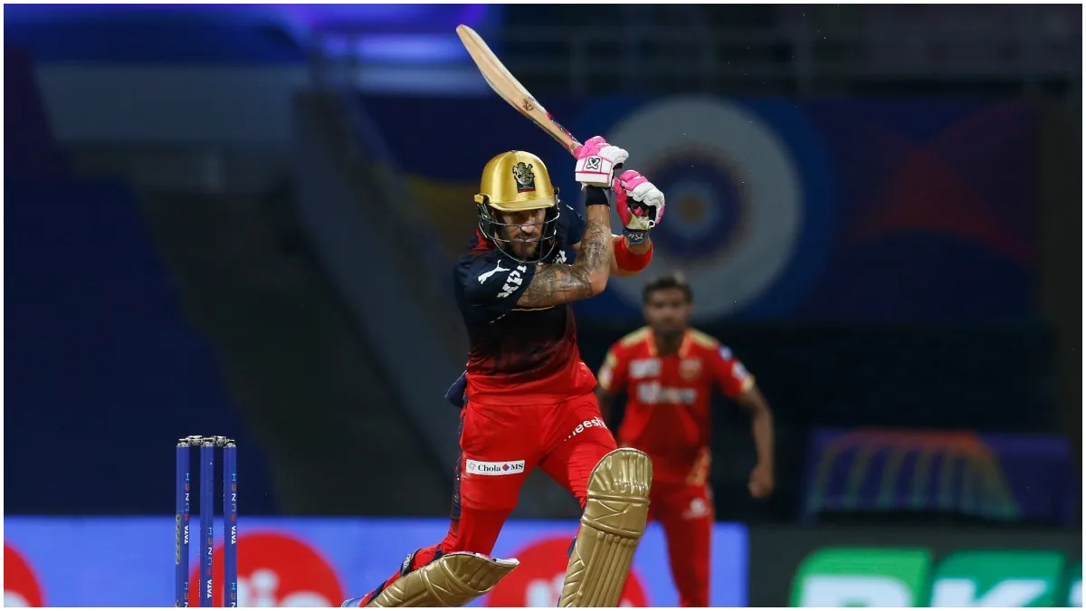 IPL 2022 RCB vs KKR : KKR की पहले बल्लेबाजी, ये है दोनों टीमों की Playing XI Faf Duplesis- India TV Hindi