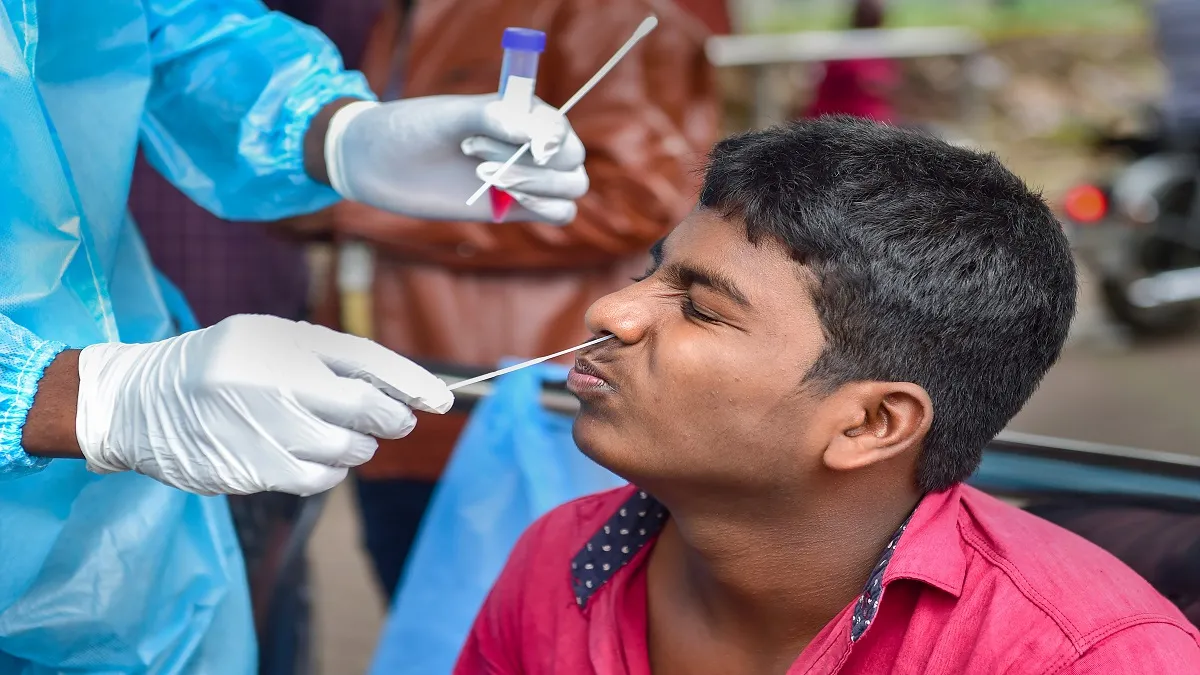 Kerala Corona Cases: केरल में फिर डरा रहे मामले, पिछले 24 घंटे में 1,544 नए केस, 48 मौतें Corona Cases in kerala - India TV Hindi