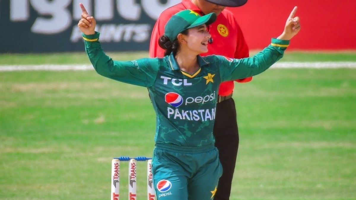 Pakistan Cricketer Tuba Hassan Won Women Player of The Month in Debut
