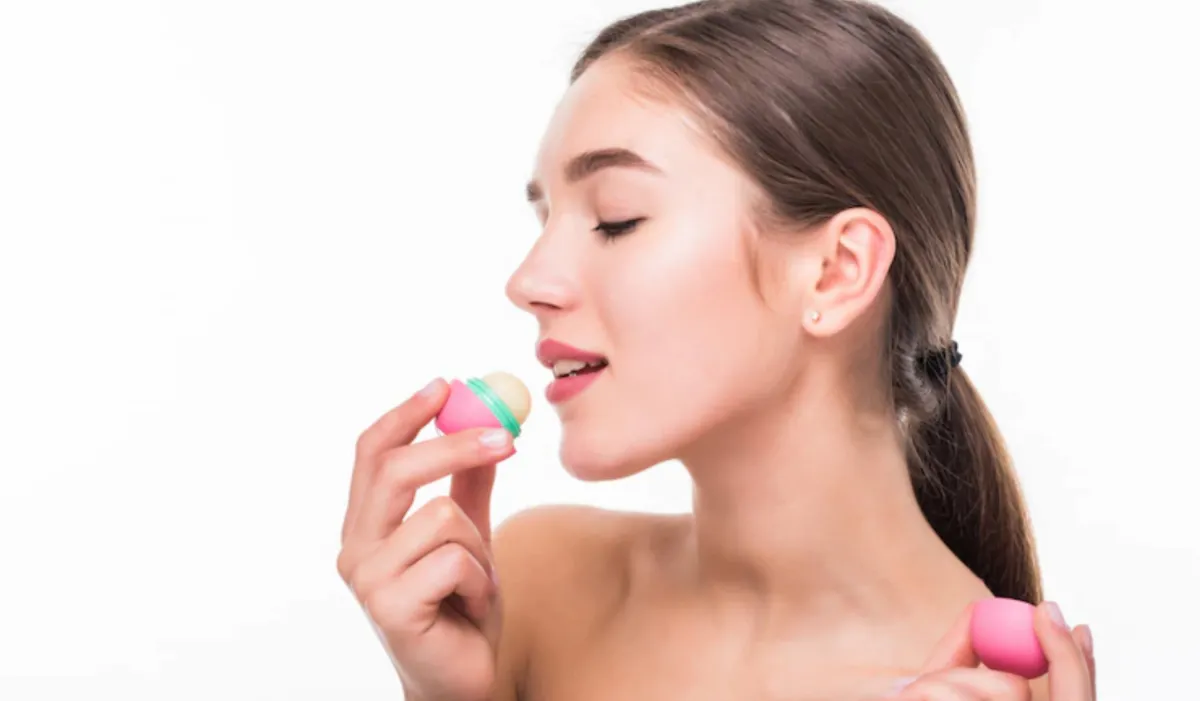 Lips care tips: काले होंठों को बनाए गुलाबी और खूबसूरत, अपनाएं ये 5 घरेलू नुस्खे Lips care tips- India TV Hindi
