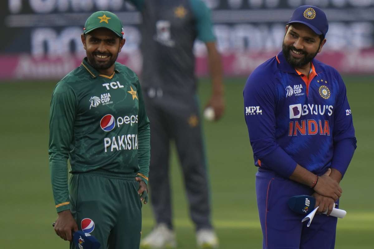 IND vs PAK, Asia Cup 2022: Rohit praises virat kohli after loss against ...