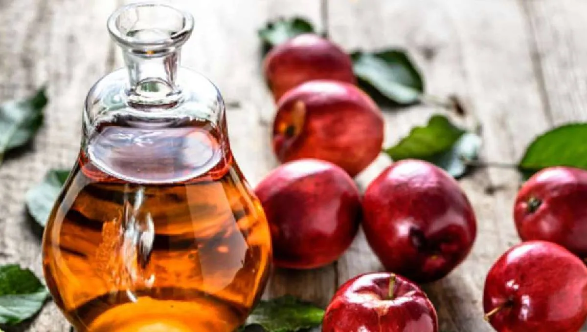Skin Care: सेब का सिरका आपकी स्किन को बनाएगा जवां, जानिए कैसे करना है इस्तेमाल Apple Cider Vinegar- India TV Hindi