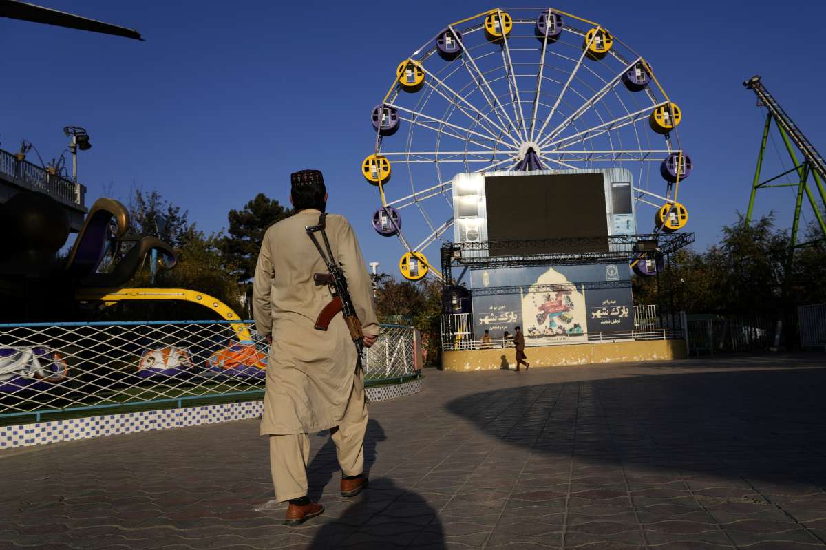 अफगानिस्तान में तालीबान की ‘क्रूरता’ जारी, महिलाओं समेत 19 लोगों को दी गई कोड़े मारने की सजा, कौन से अपराध किए?