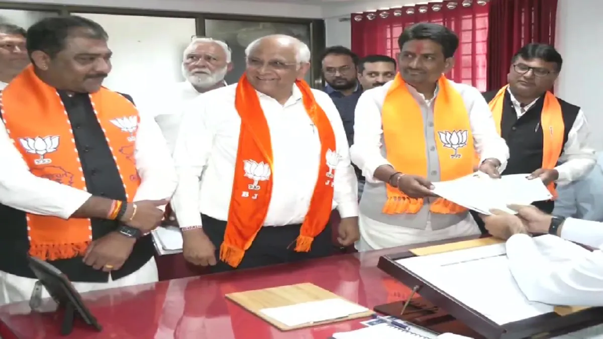 Gujarat Election: 'गुजरात में 30 सीट भी नहीं जीत पाएगी कांग्रेस', जानिए अल्पेश ठाकोर ने राहुल गांधी के बारे में क्या कहा? अल्पेश ठाकोर - India TV Hindi