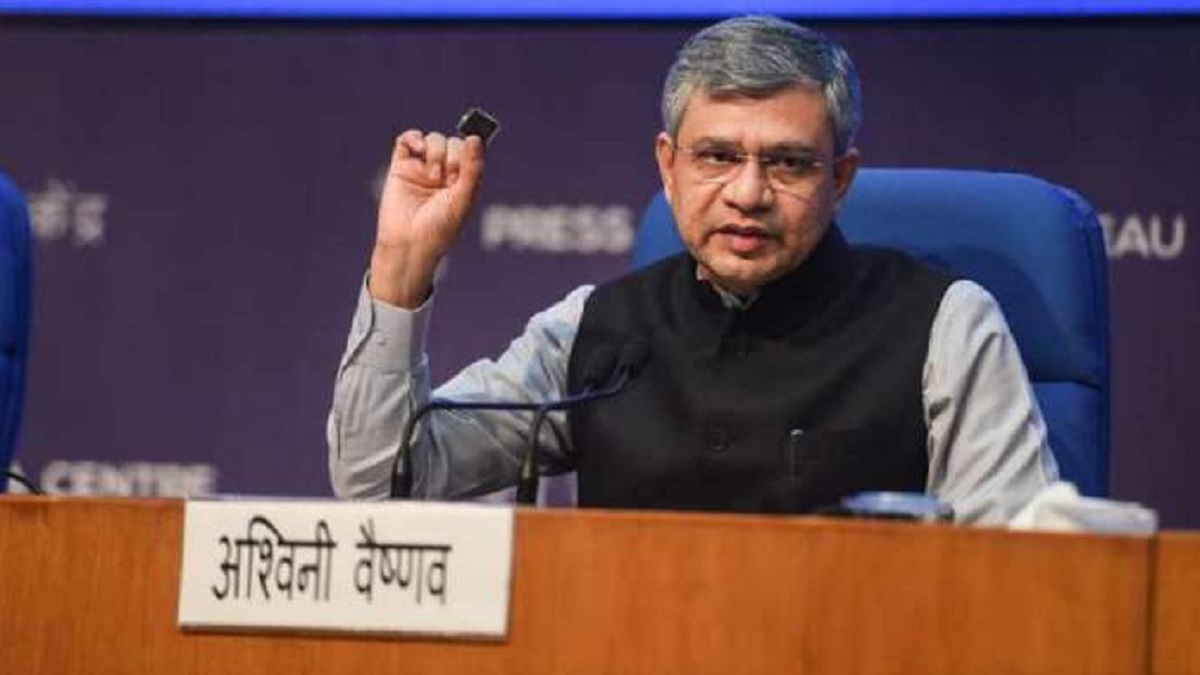 रेल से मवेशियों के हादसे रोकने के लिए रेलवे का बड़ा प्लान, बनाएगा 1000 किमी की बाउंड्री वॉल