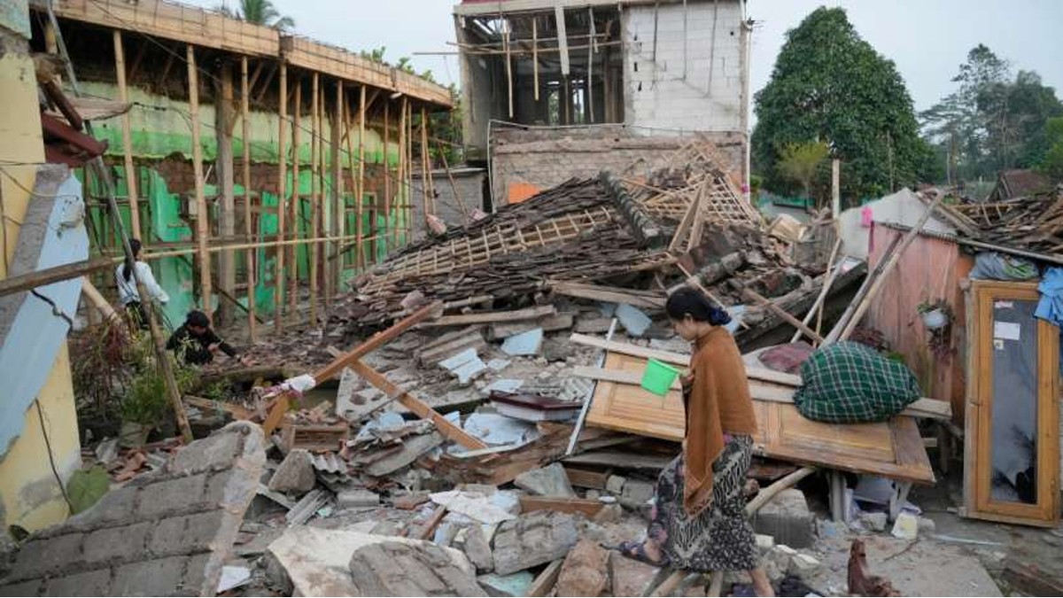 इंडोनेशिया में भूकंप से अब तक 252 लोगों की मौत, 31 लोग अब भी लापता, तलाश जारी