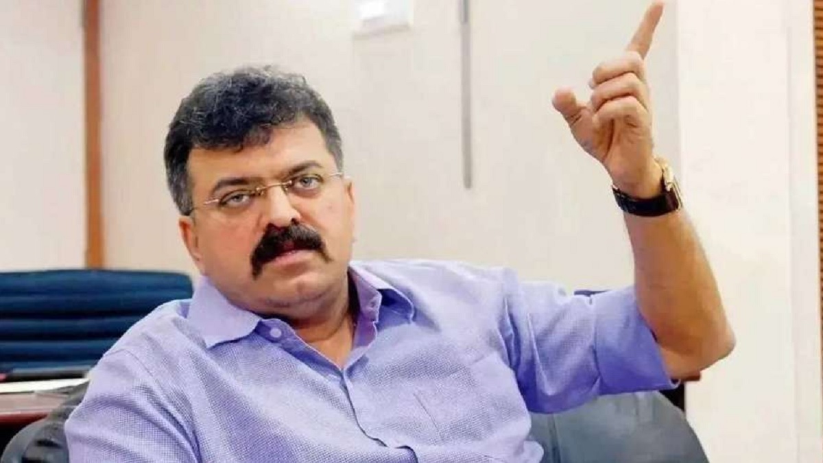 अक्षय कुमार की शिवाजी पर बन रही फिल्म को लेकर NCP विधायक जितेंद्र अहवाड ने बोला हमला, पढ़िए पूरी डिटेल