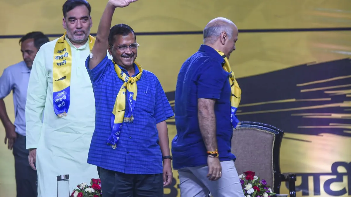 AAP ने गुजरात के लिए अपने मुख्यमंत्री पद के उम्मीदवार ऐलान किया, ईशुदान गढ़वी बनेंगे पार्टी का चेहरा Arvind Kejriwal, Arvind Kejriwal Gujarat CM, Arvind Kejriwal Gujarat CM Candidate- India TV Hindi