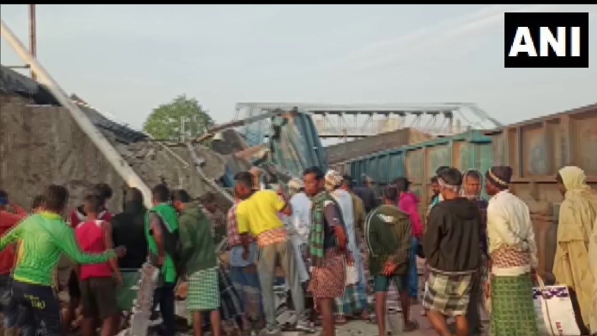 train derailed in jajpur odisha 1669009933