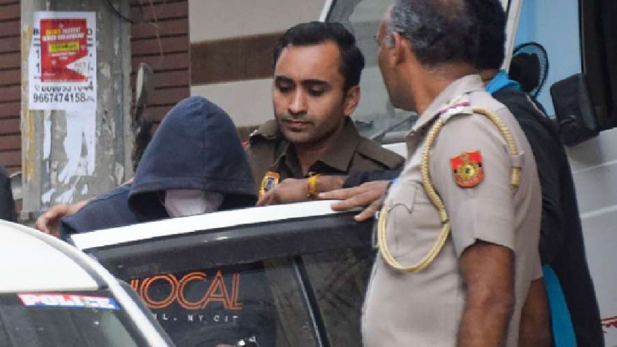 Shraddha Murder Case Aftab will go to Tihar Jail was still in Mehrauli Delhi police station
– News X