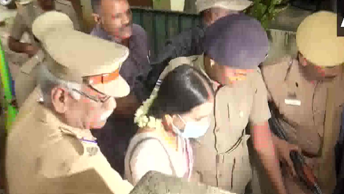 Convicted in Rajiv Gandhi assassination case released from jail SC ordered on Friday राजीव गांधी हत्याकांड मामले में कैद 6 दोषी हुए जेल से रिहा, शुक्रवार को SC ने दिया था आदेश