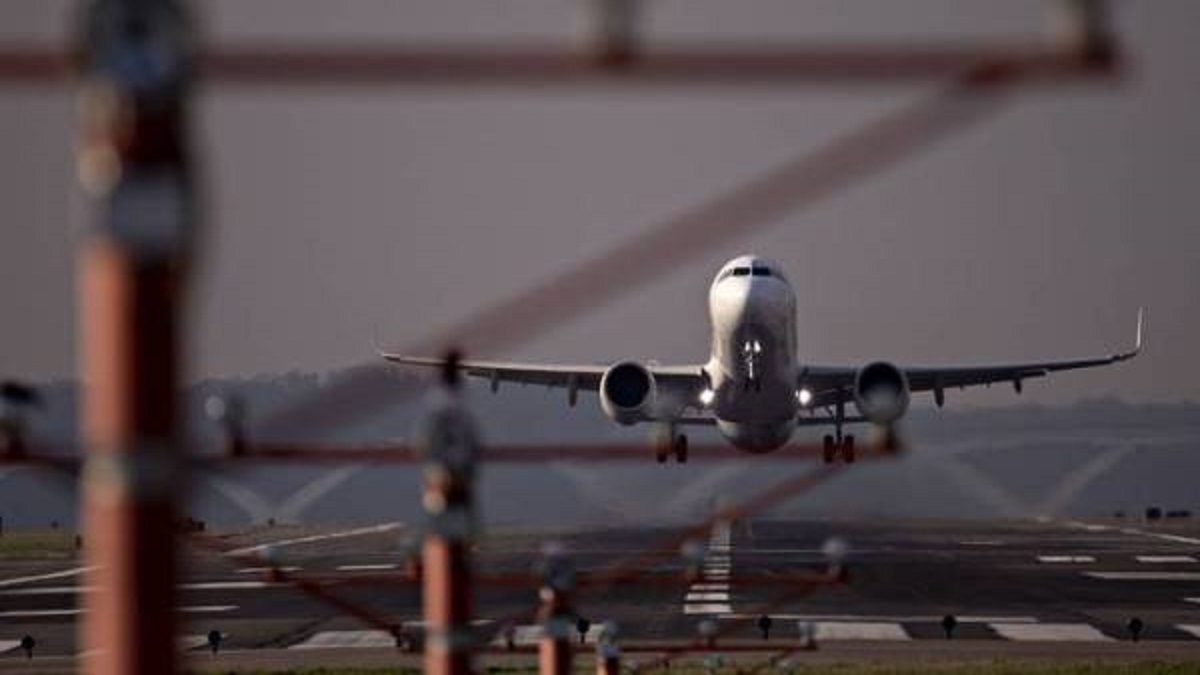 Over 50% of recent Chinese arrivals test Covid positive at Milan airport । चीन से आए 50 फीसदी से ज्यादा यात्री मिलान एयरपोर्ट पर कोविड पॉजिटिव