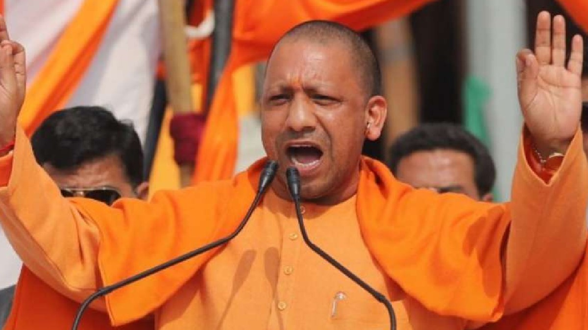 CM Yogi said Akhilesh socialism is opportunistic Shivpal lathait and Ramgopal capitalist-‘अखिलेश का समाजवाद अवसरवादी, शिवपाल का लठैत और रामगोपाल का पूंजीवादी’